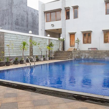 Reddoorz Near Jatinangor Town Square Hotel Ngoại thất bức ảnh