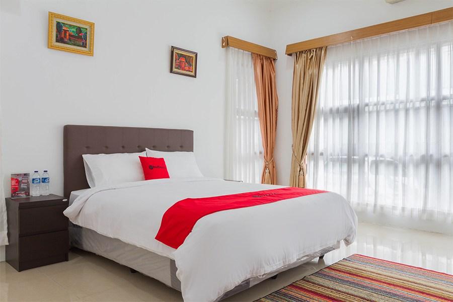 Reddoorz Near Jatinangor Town Square Hotel Ngoại thất bức ảnh