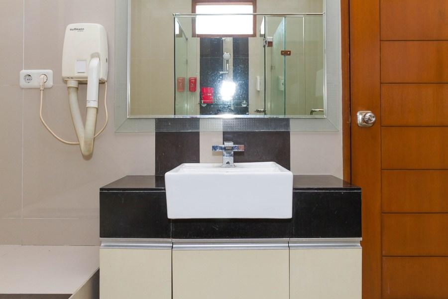 Reddoorz Near Jatinangor Town Square Hotel Ngoại thất bức ảnh