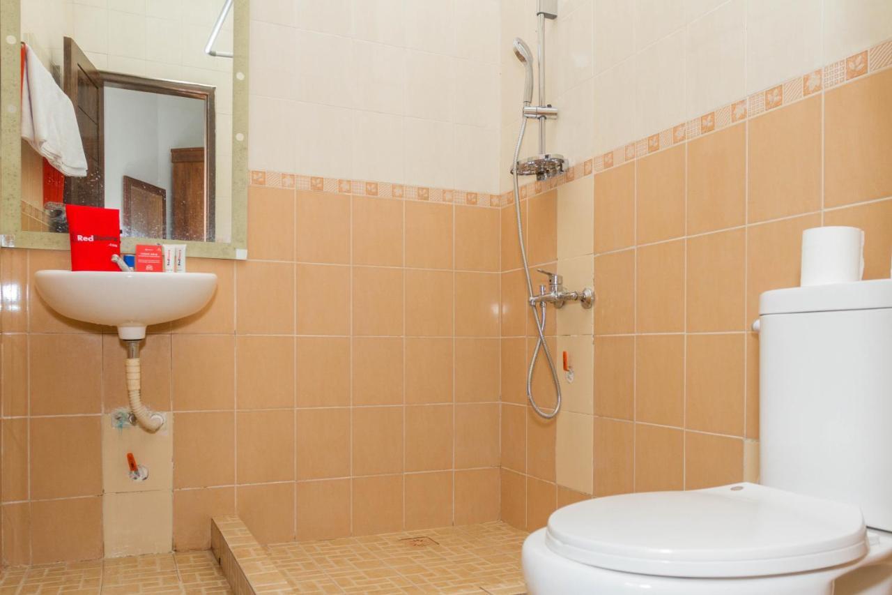 Reddoorz Near Jatinangor Town Square Hotel Ngoại thất bức ảnh