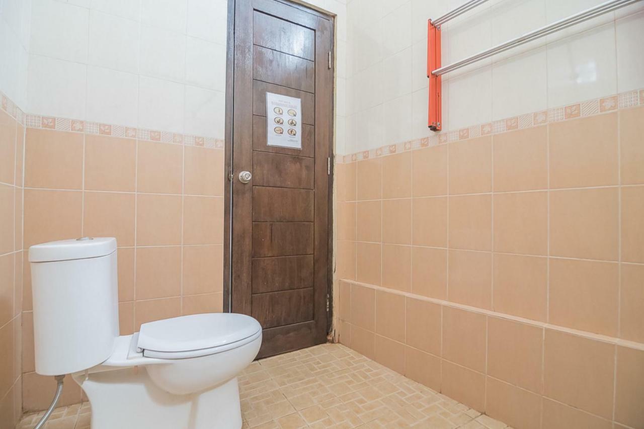 Reddoorz Near Jatinangor Town Square Hotel Ngoại thất bức ảnh