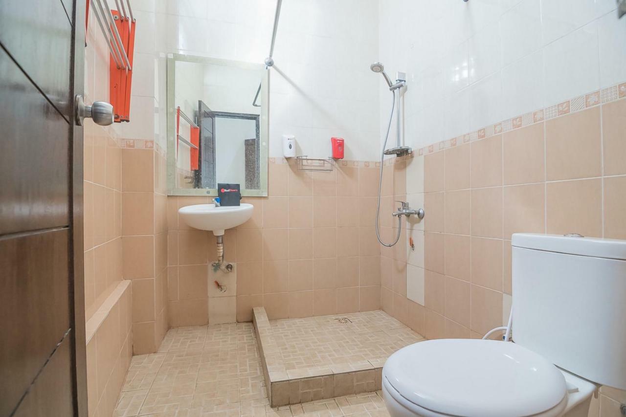 Reddoorz Near Jatinangor Town Square Hotel Ngoại thất bức ảnh